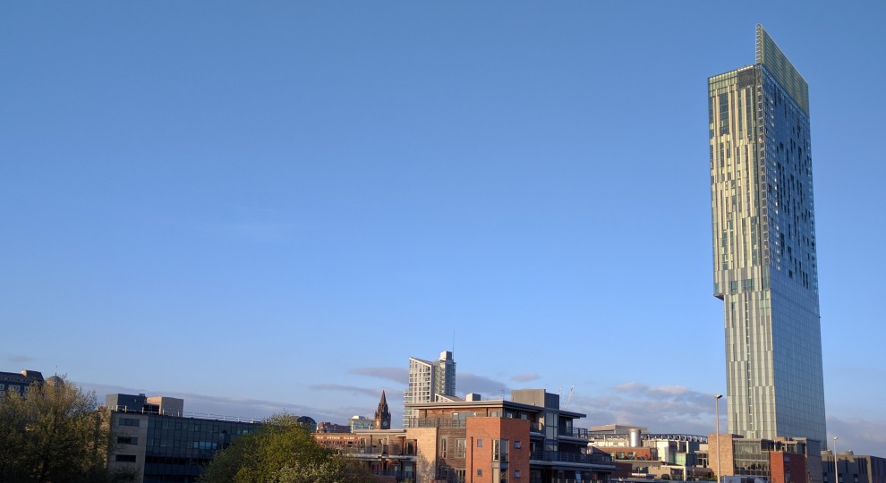 Beetham Tower on a sunny day 11zon Beetham Tower on a sunny day 11zon