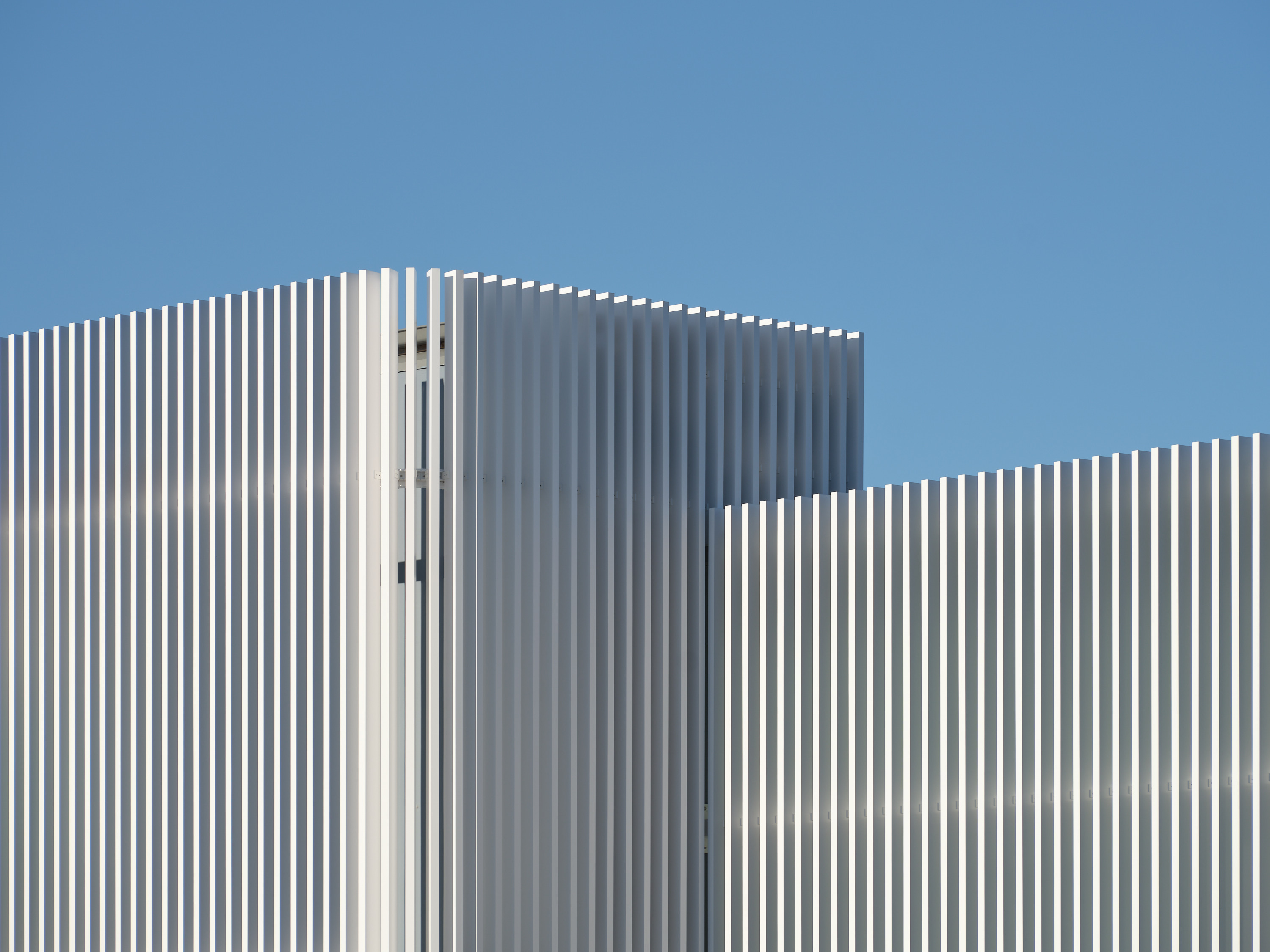 26 07 10 Insol 096