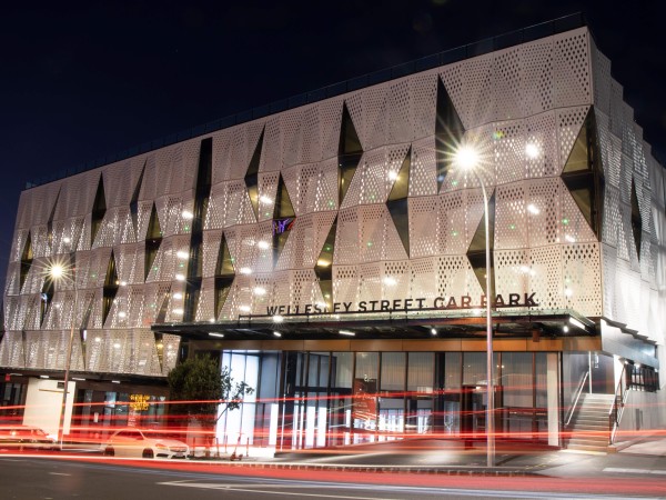 Les Mills Parking Garage